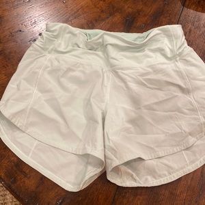 Speed Up, size 2, length 4, great condition except for it’s tied, rare color